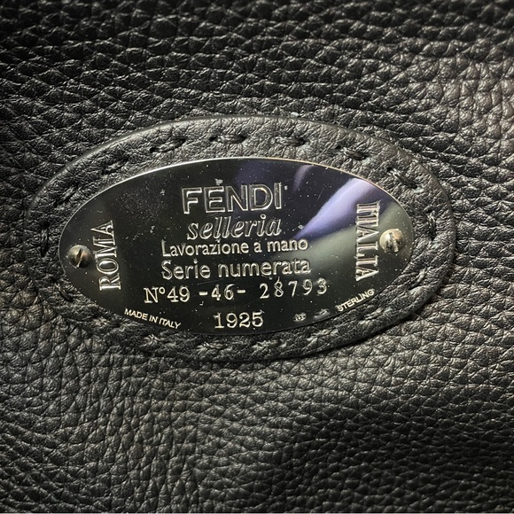 Fendi - Picture 7 of 11